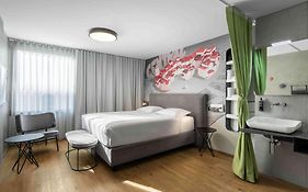 Ibis Styles Centre Hotel